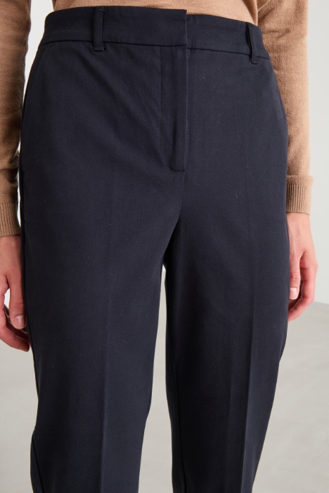 Pantaloni a sigaretta in twill