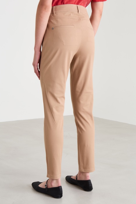 Pantaloni slim in cotone