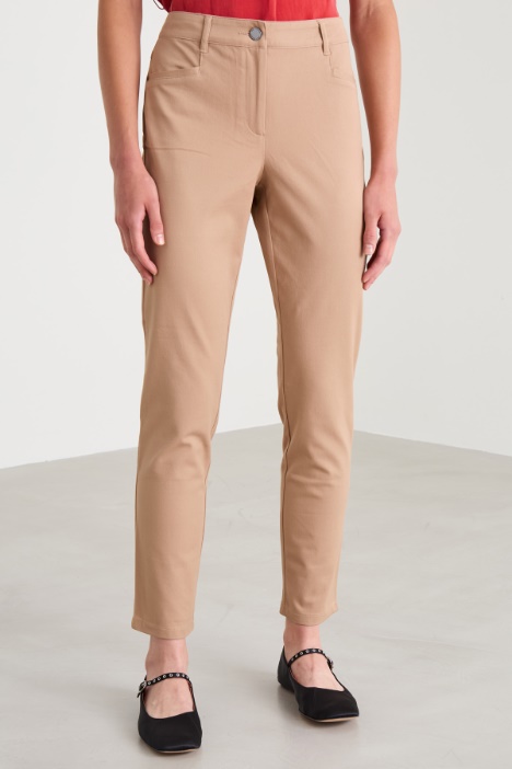 Pantaloni slim in cotone