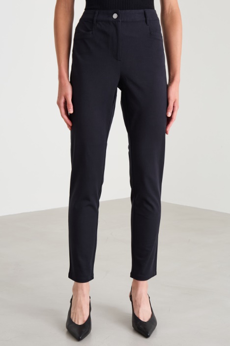 Pantaloni slim in cotone