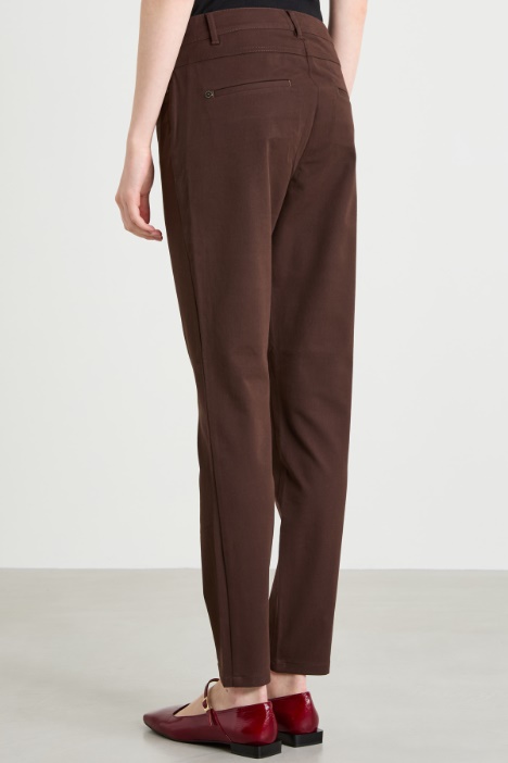 Pantalones de algodón ajustados