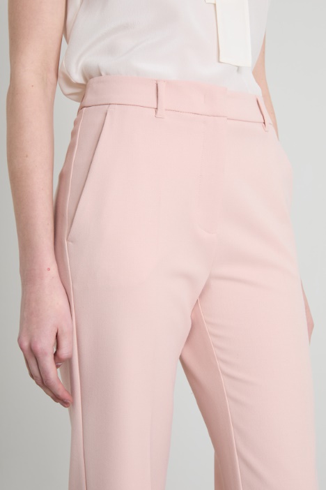 Pantaloni dritti in levantina