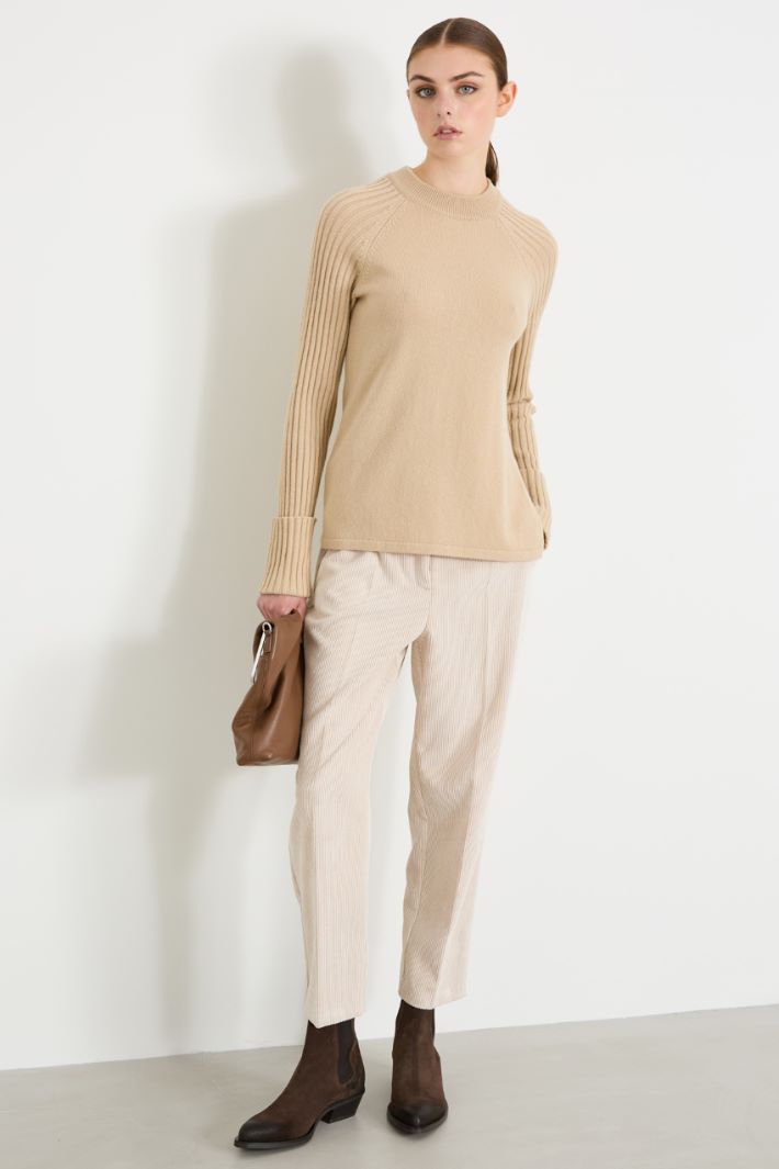  Velvet trousers Intrend