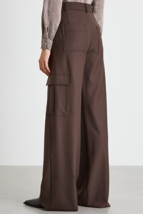 Pantalones cargo anchos