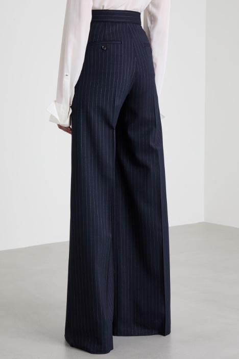 Pantaloni gessati con pinces