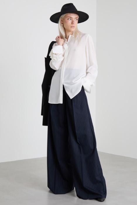 Pinstriped trousers with pleats Intrend