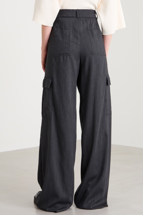 Pantalones cargo de pierna ancha