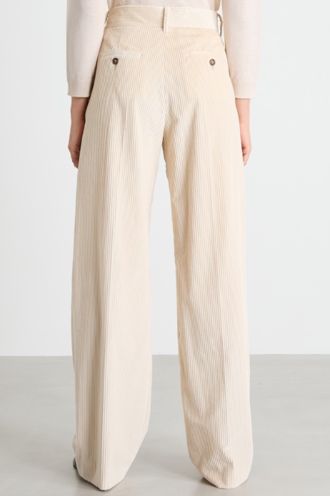 Pantaloni in velluto a coste