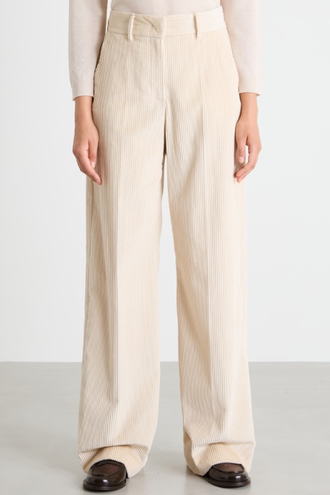 Pantaloni in velluto a coste