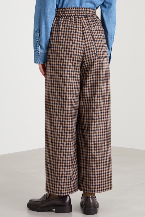 Pantaloni ampi in lana