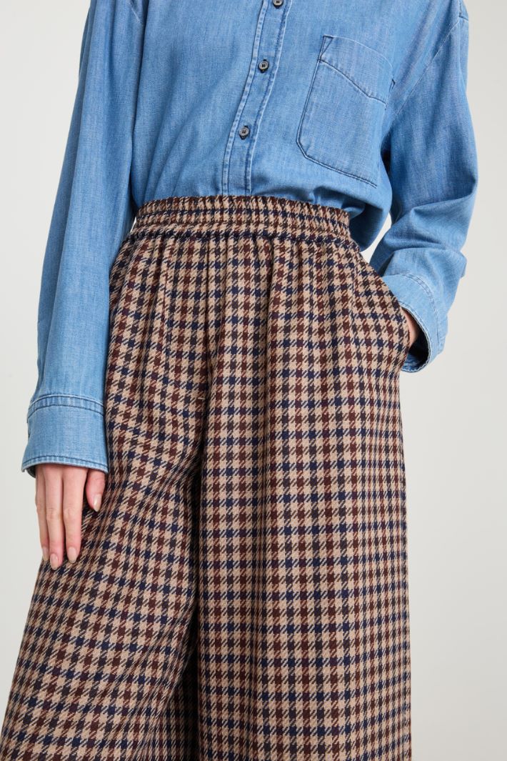 Wide-leg wool trousers Intrend - 4