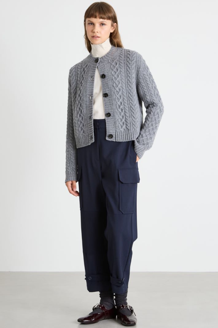 Baggy cargo-style trousers Intrend