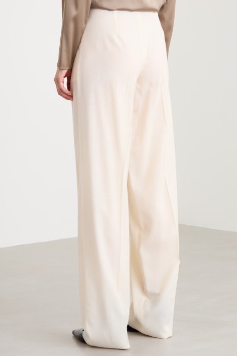 Pantaloni in gabardina