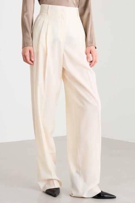 Pantaloni in gabardina