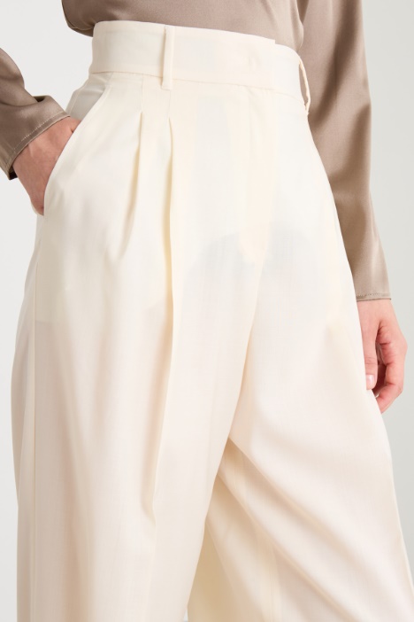 Pantaloni in gabardina