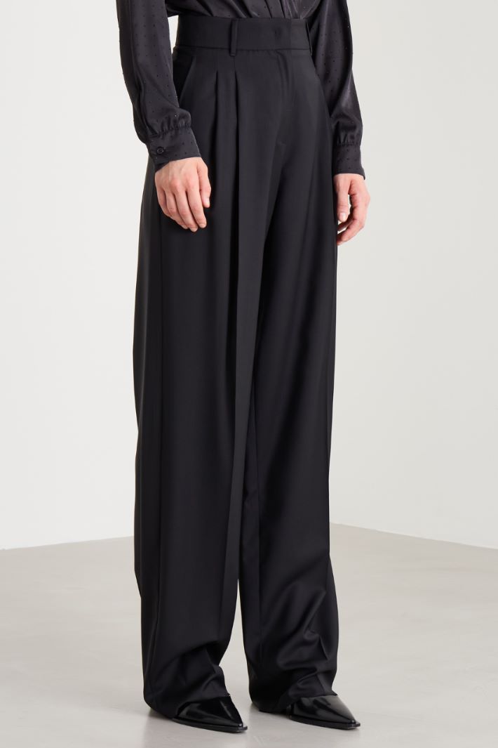 Pantaloni in gabardina Intrend - 2