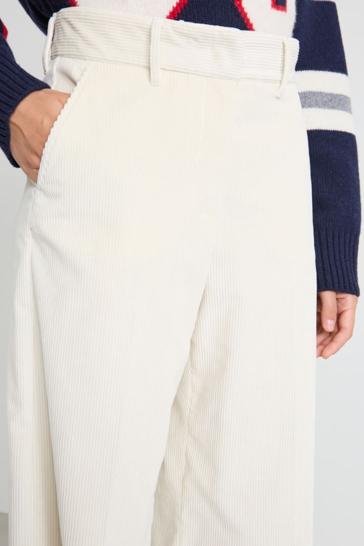 Corduroy trousers Intrend - 3