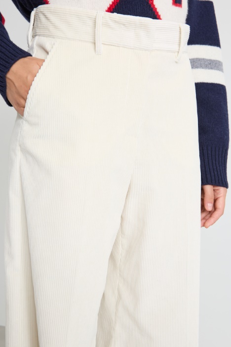 Pantaloni in velluto a coste