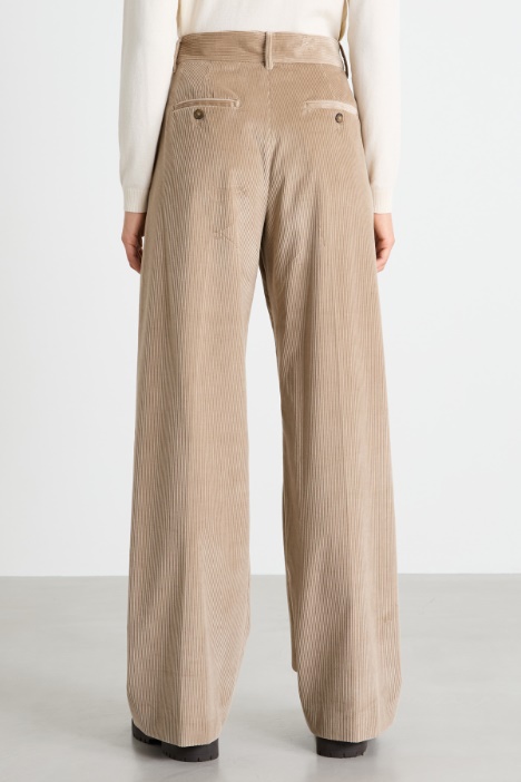 Pantaloni in velluto a coste