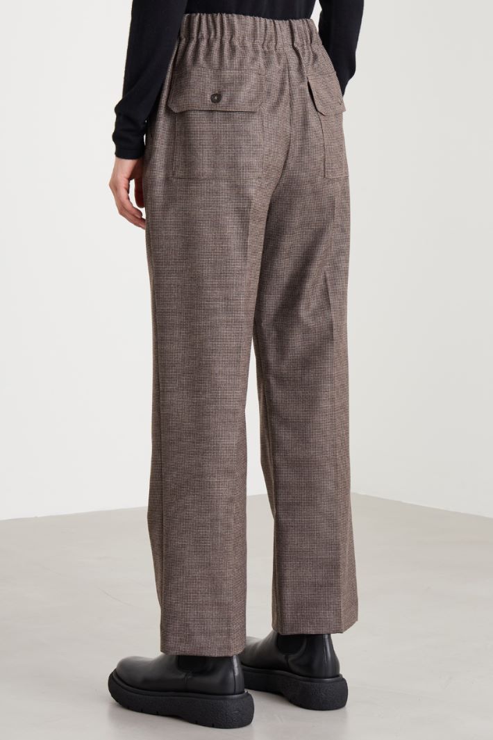 Trousers with elastic insert Intrend - 4