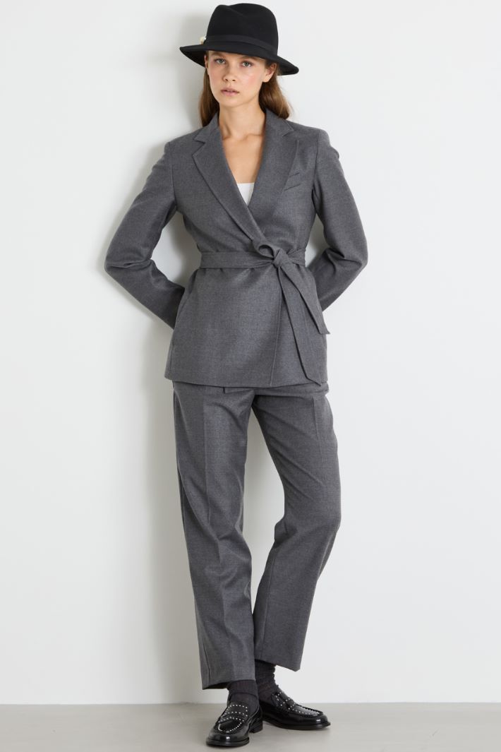 Trousers with elastic insert Intrend