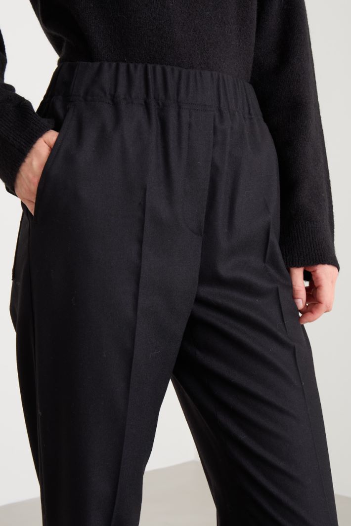 Trousers with elastic insert Intrend - 3