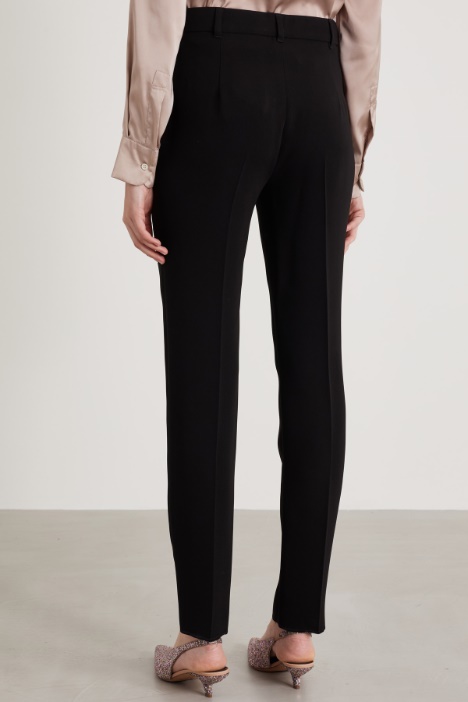 Pantaloni a sigaretta in cady