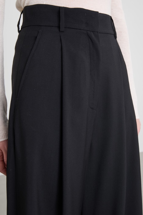 Pantalones de lana con pinzas