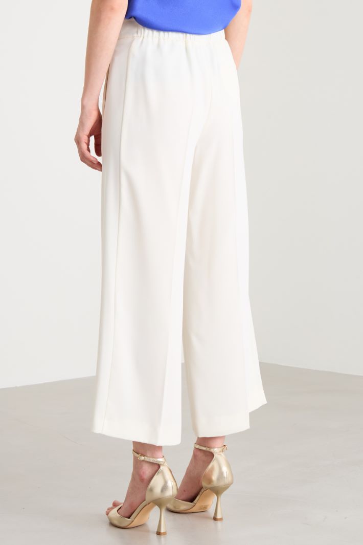 Cropped trousers Intrend - 4
