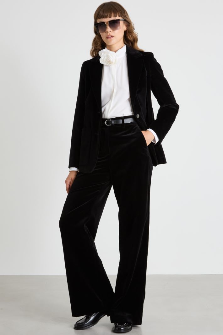 Pantaloni a velluto a coste Intrend
