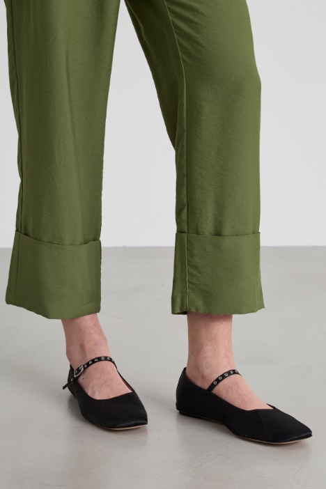 Pantaloni con risvolto