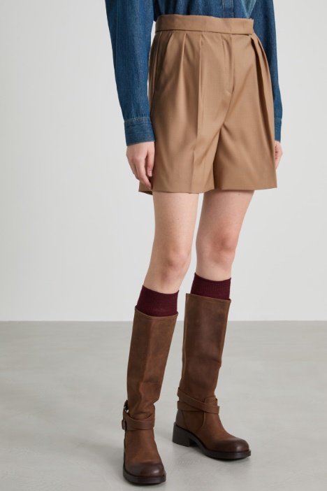 Shorts in lana con pinces