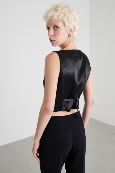 Gilet slim in crépe