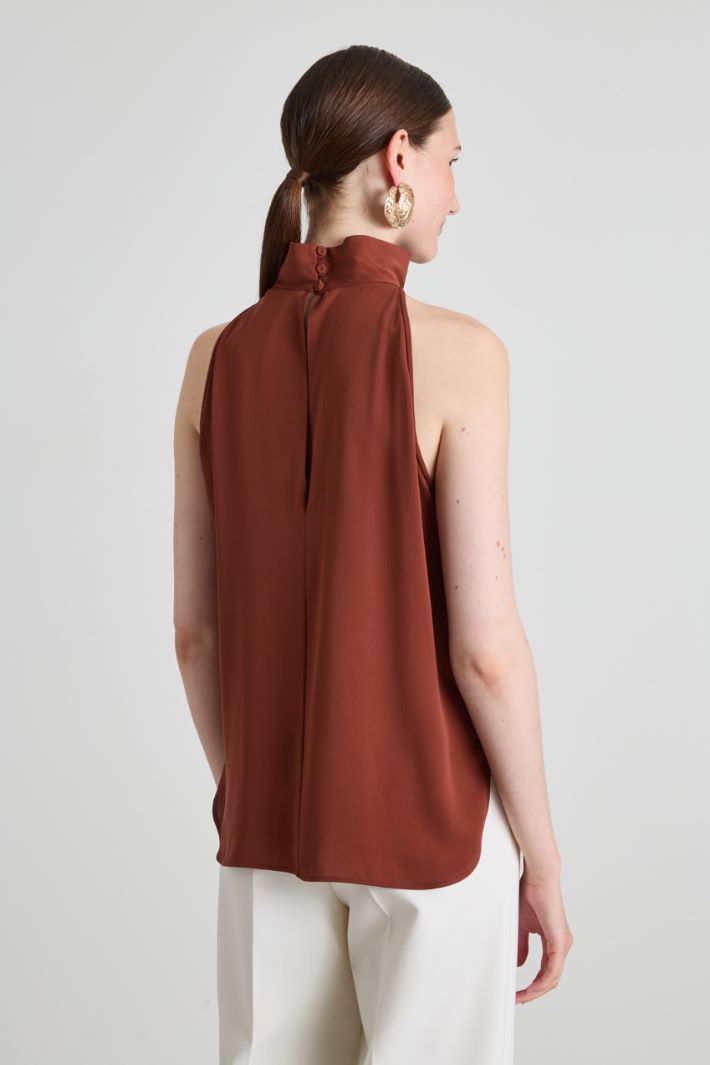 Silk halter neck top Intrend - 2