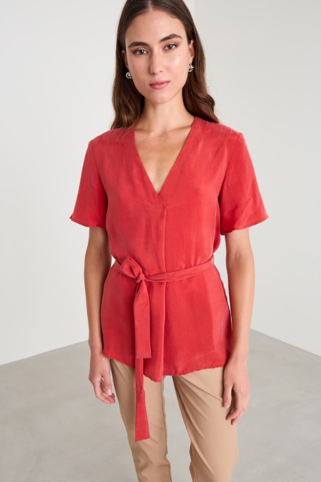 Flowy belted blouse Intrend