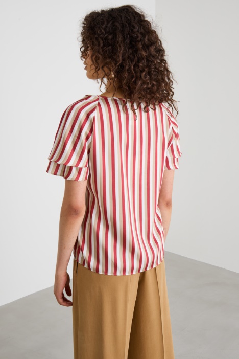 Blusa de sarga estampada