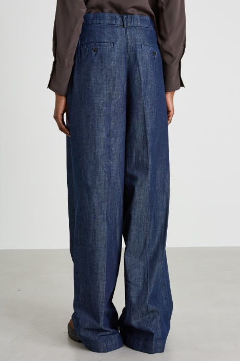 Pantaloni in denim leggero