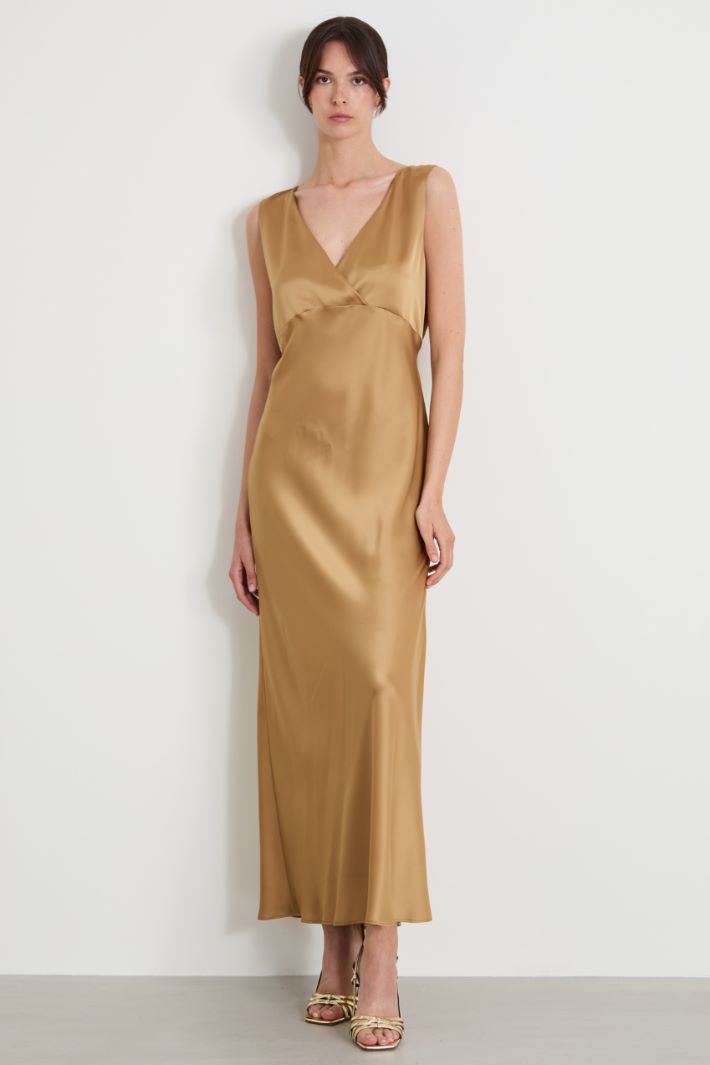Long satin dress Intrend - 2