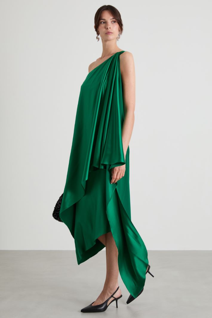 One-shoulder silk dress Intrend