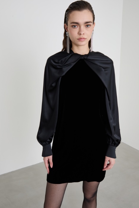 Abito in velluto e raso