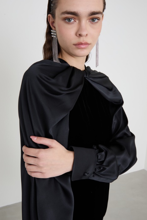 Abito in velluto e raso