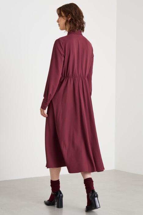 Abito chemisier con cintura