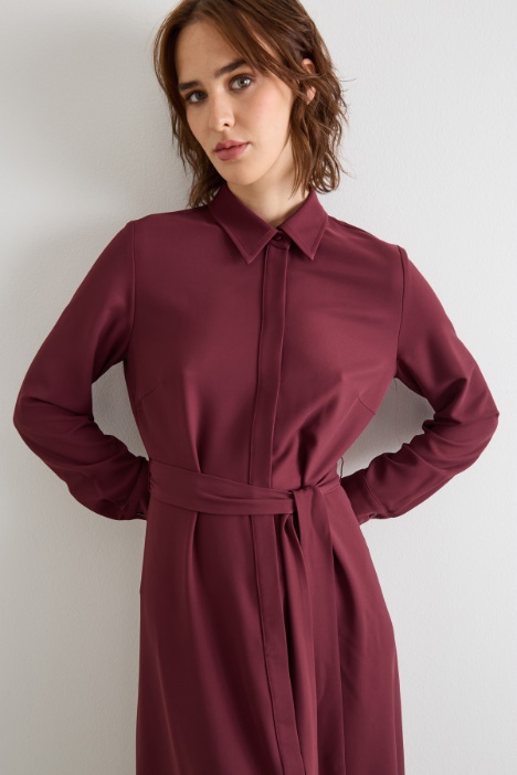 Abito chemisier con cintura