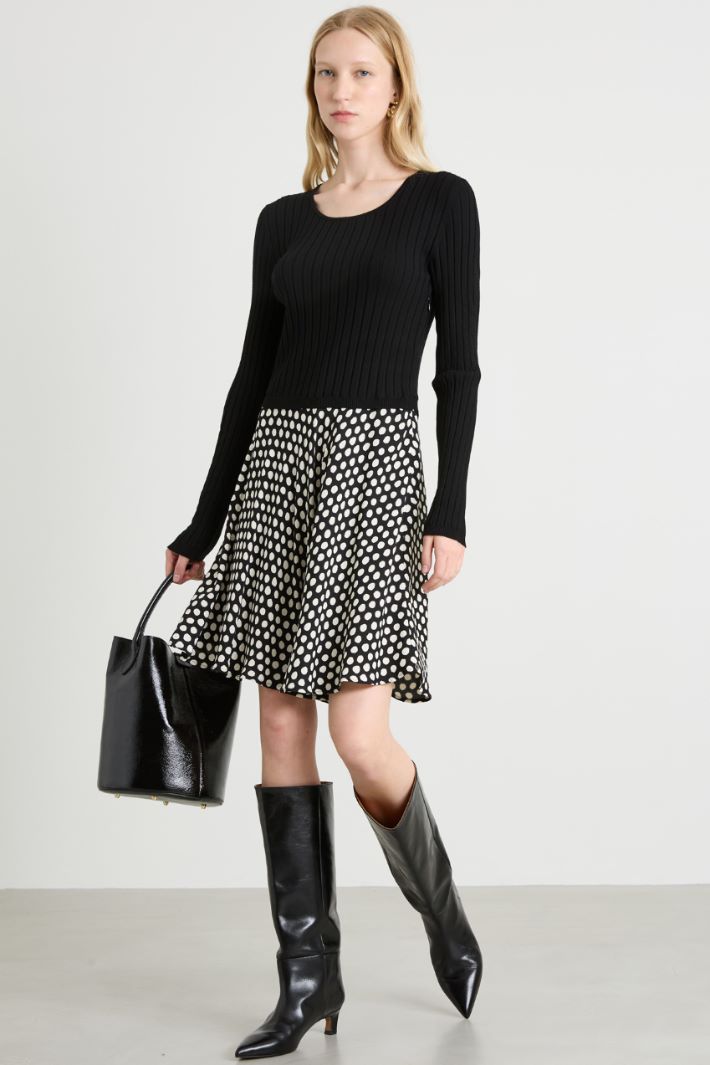 Knitted and crepe dress Intrend