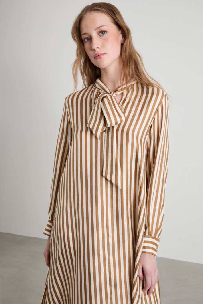 Printed silk caftan dress Intrend - 4