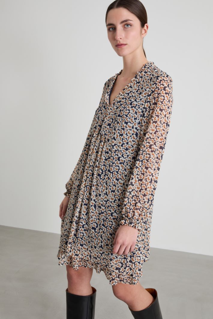 Floral crepon dress Intrend - 2