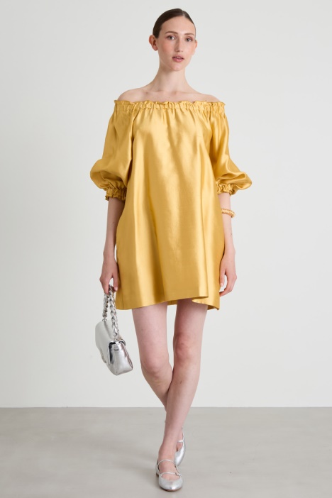 Short dress in silk-blend shantung Intrend