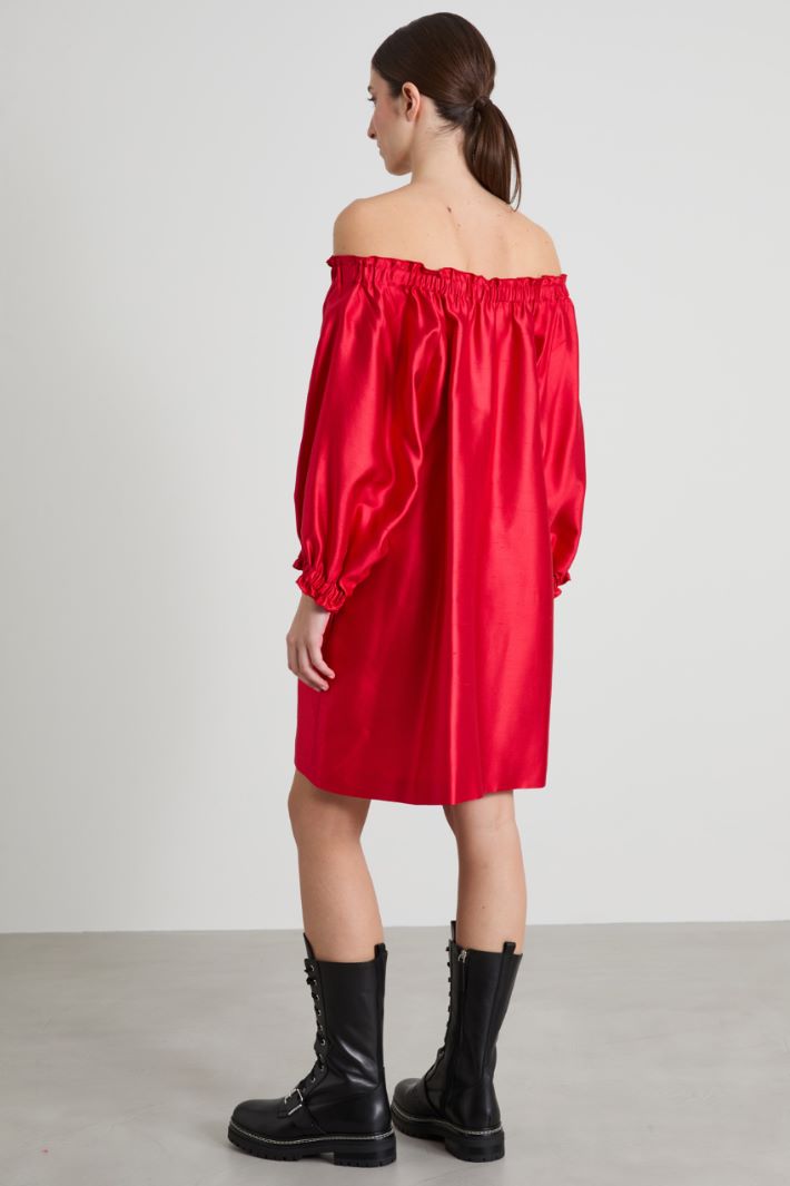 Short dress in silk-blend shantung Intrend - 3
