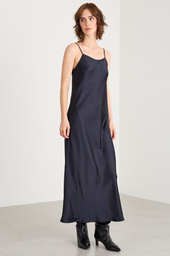 Satin dress Intrend - 2