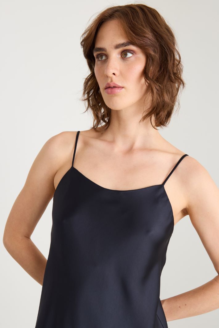 Satin dress Intrend - 3